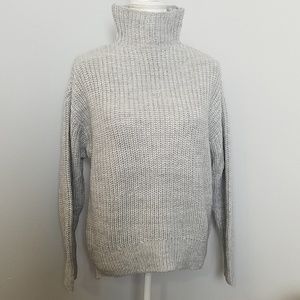 💁🏻‍♀️Gap Women's Mock Neck Knit Sweater